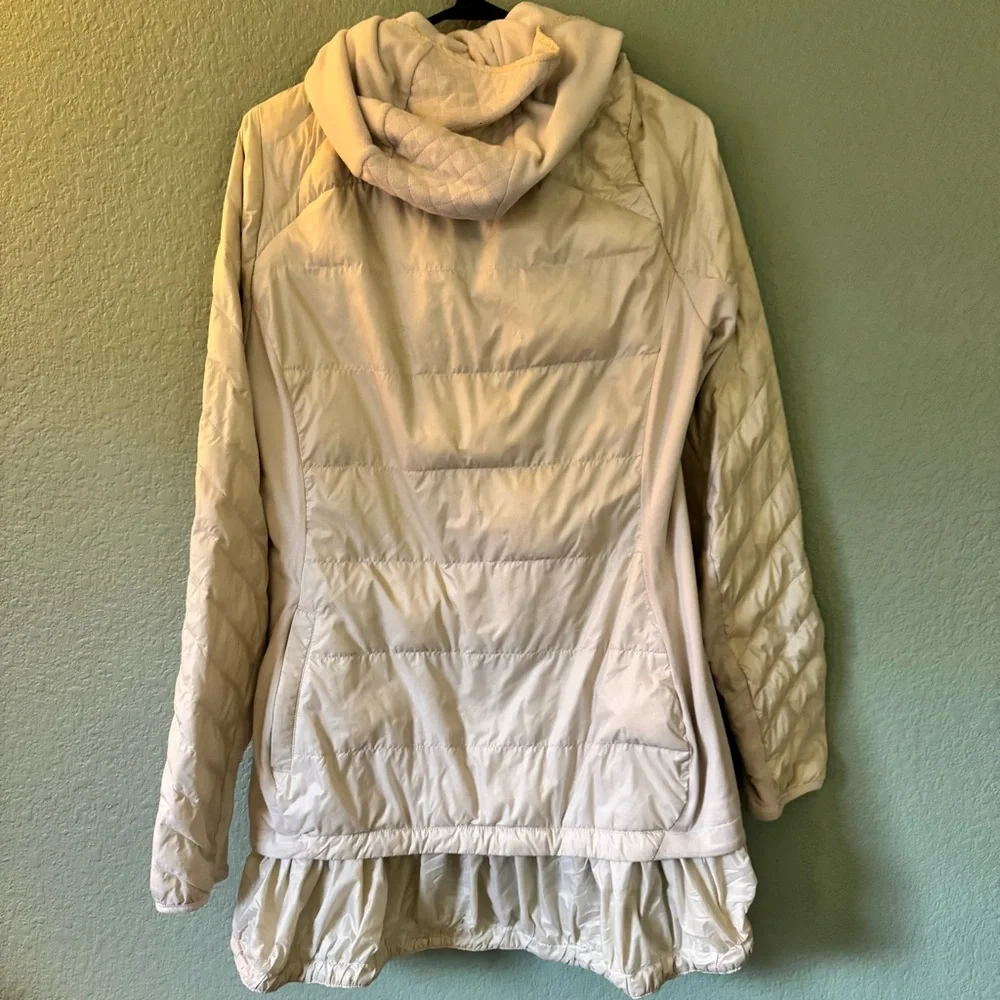 lululemon athletica Cream Puffer Jacket with Hood and Quilted Design - Picture 3 of 11